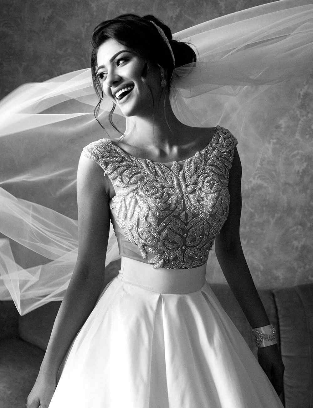 https://oliviadeckerpowerofmusic.com/wp-content/uploads/2020/11/dress_02.jpg